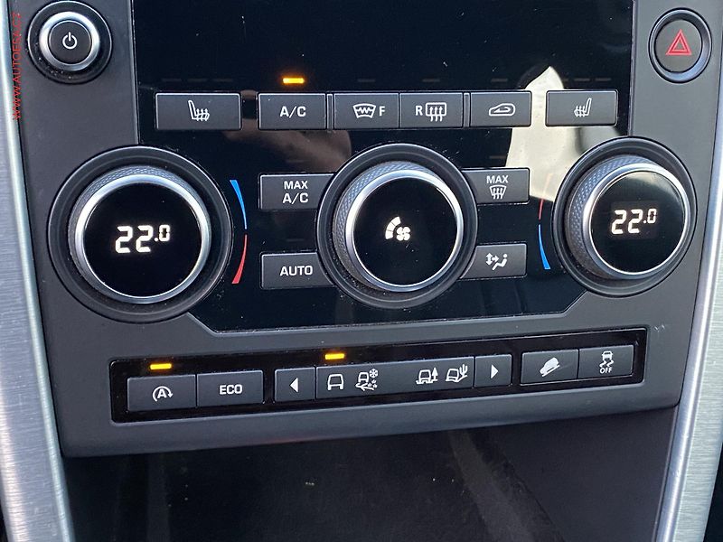 Land Rover Discovery Sport (2016) 2.0TD4 AWD, AT, bixen, kůže - fotka 15 z 19