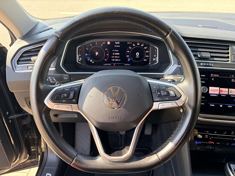 Volkswagen Tiguan 1.5TSI DSG MATRIX VIRTUAL - fotka 19 z 58