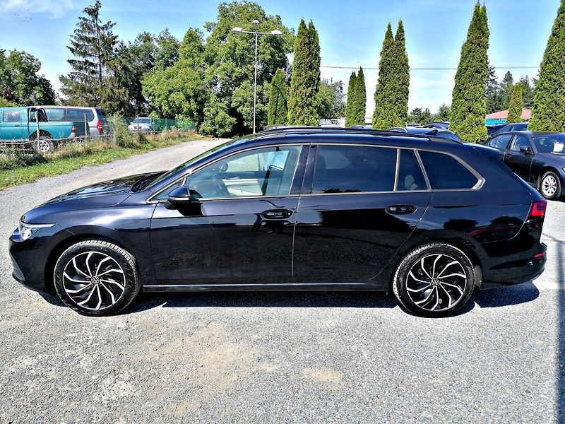 Volkswagen Golf (2022) 2.0 TDi DSG,IQ LED,ACC,PÁDLA - fotka 6 z 35