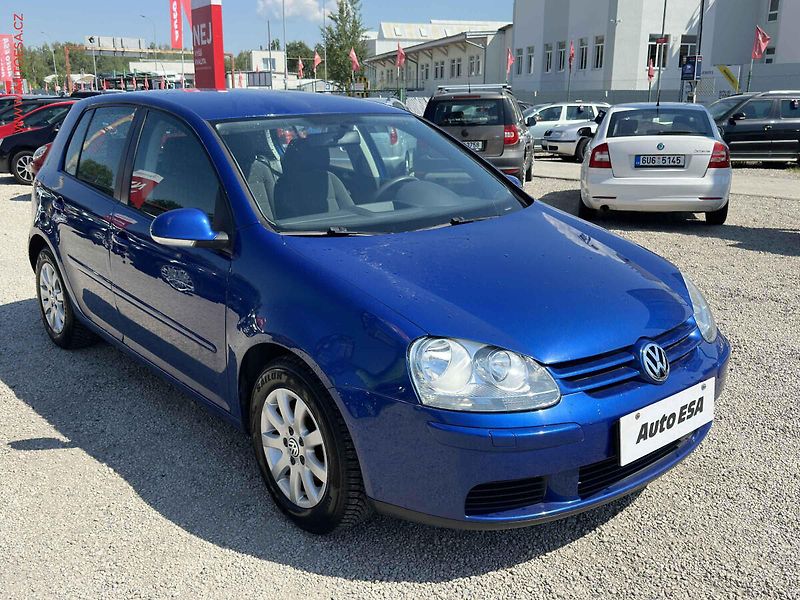 Volkswagen Golf (2005) 1.4i, AC, výhřev sed - fotografie inzerátu