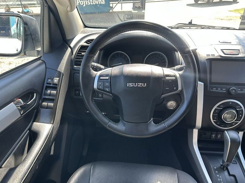 Isuzu Ostatní 1.9 Double Cab 4x4 LSE A/T - fotka 11 z 28