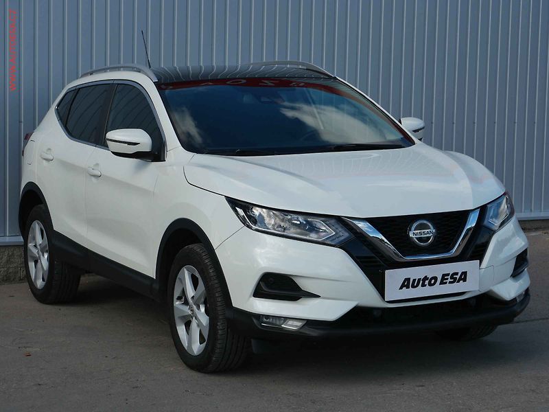 Nissan Qashqai (2021) 1.3 DIG-T, ČR, Xenon, AC - fotografie inzerátu