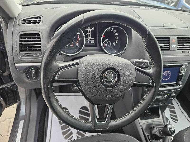 Škoda Yeti 1,4 TSi 90KW Adventure NAVI TZ - fotka 12 z 44