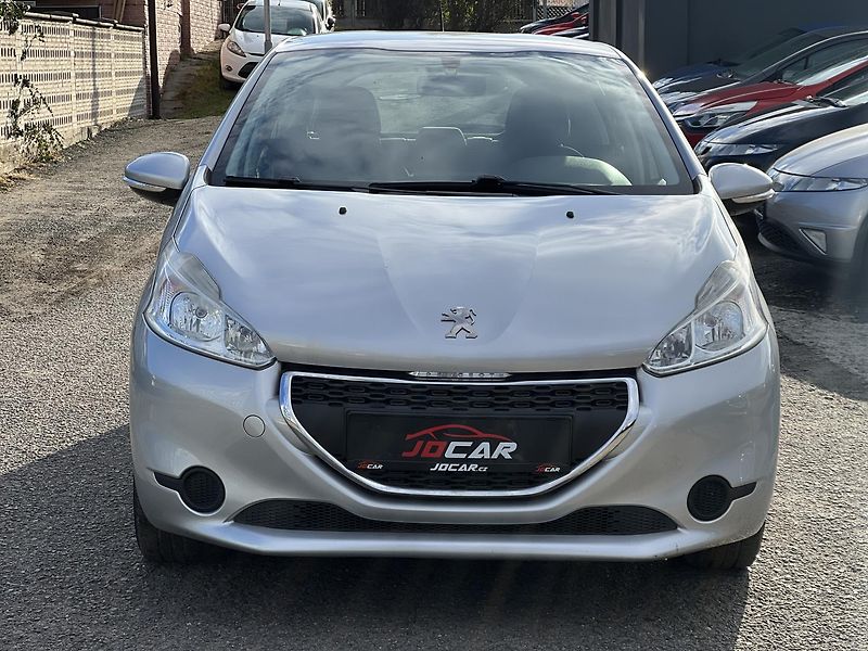 Peugeot 208 1.2i KLIMATIZACE ABS ASR ESP - fotka 2 z 41