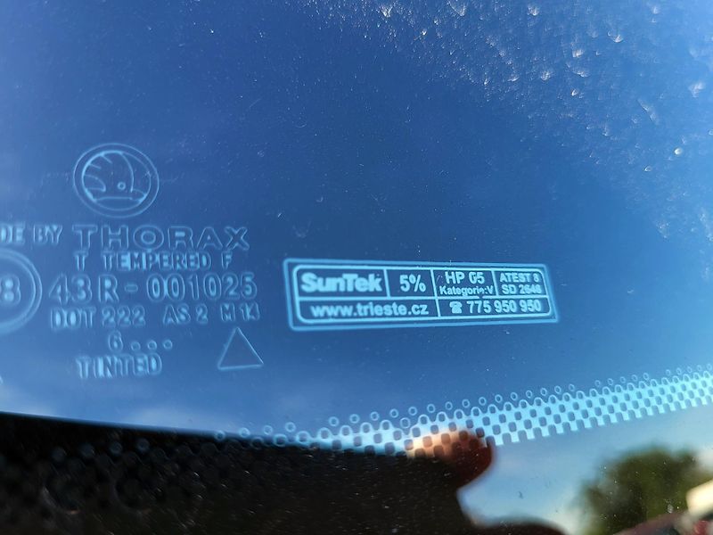 Škoda Felicia Combi LX 1.6 MPI 55kW - fotka 25 z 28