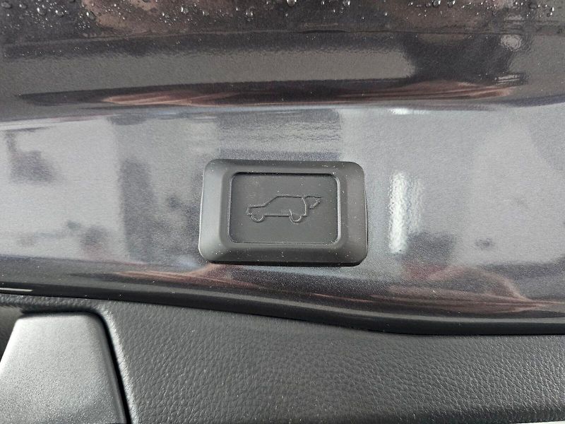 Toyota RAV4 (2025) 2.5HEV 222k 4X4 SELECTION - fotka 30 z 31