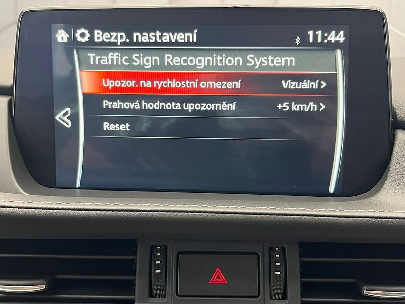 Mazda 6 2.5 SKYACTIV-G 194 Exclusive-L - fotka 62 z 83