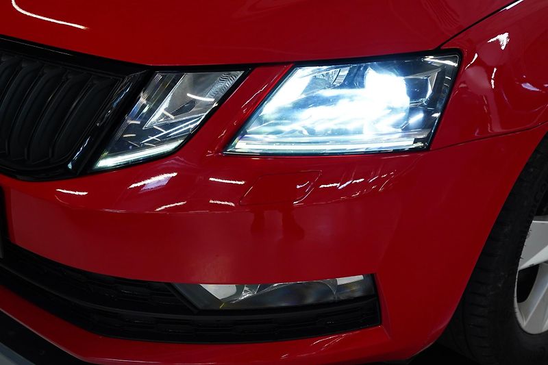 Škoda Octavia - fotka 9 z 25