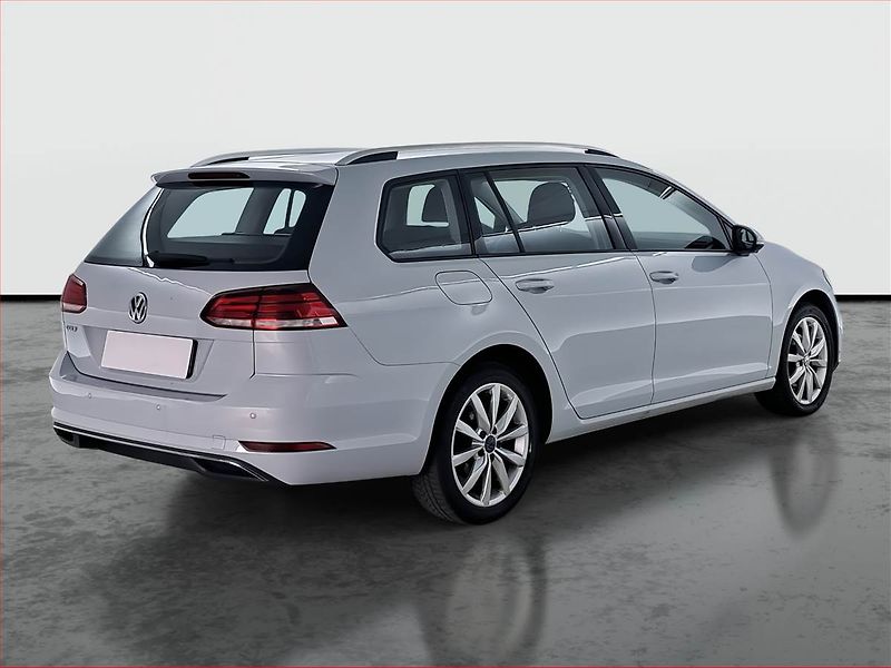Volkswagen Golf (2018) 1.0 TSI, Tempomat - fotka 5 z 20