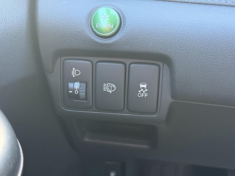 Honda CR-V Comfort 2WD - fotka 18 z 22