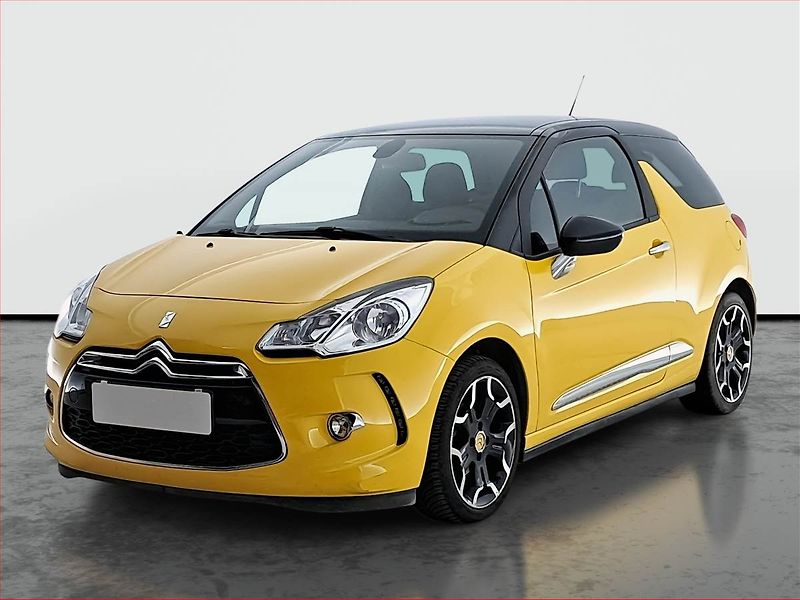 Citroën DS3 (2013) 1.2 VTi, Automat, Tempomat - fotka 2 z 16