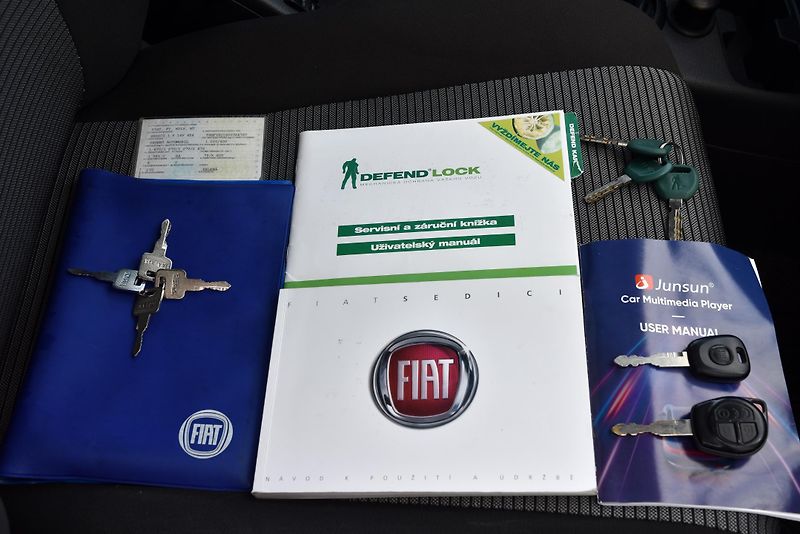 Fiat Sedici 1.6 16V 4X4, KLIMA, NAVI, BT - fotka 43 z 44