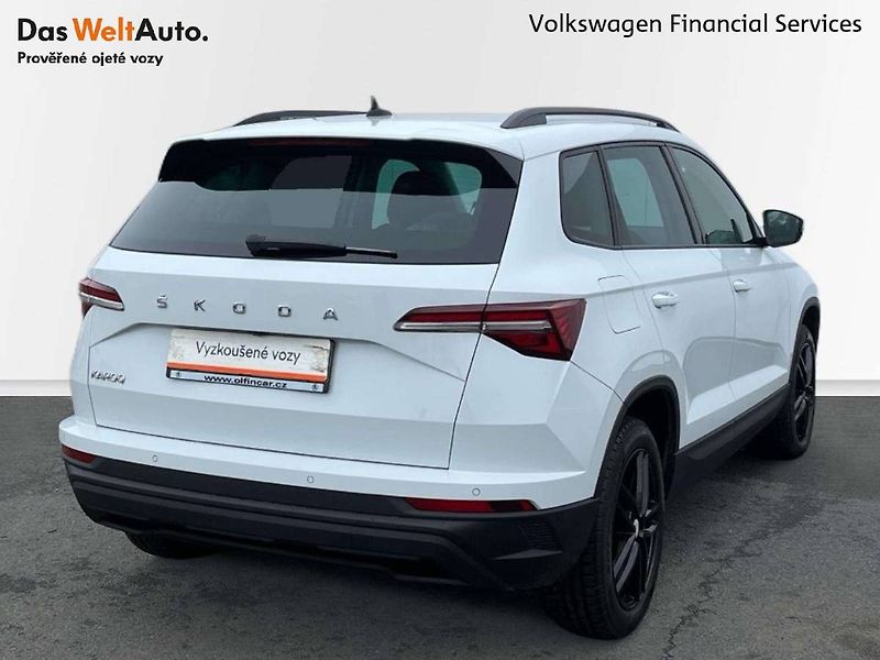 Škoda Karoq (2023) Style 1.5 TSI DSG - fotka 2 z 20