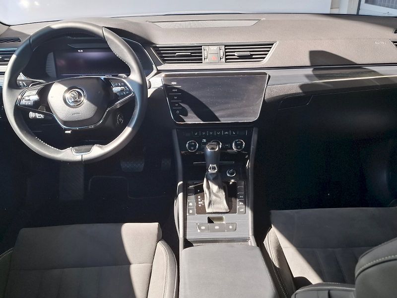Škoda Superb (2024) COMBI STYLE PLUS TD 110/2.0 7D - fotka 23 z 33