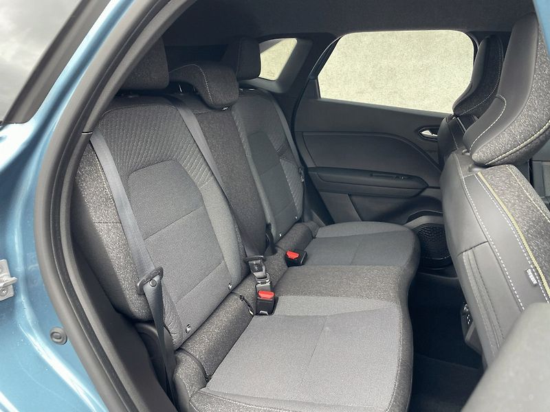 Renault Symbioz (2025) Techno E-Tech full hybrid 145k - fotka 10 z 22