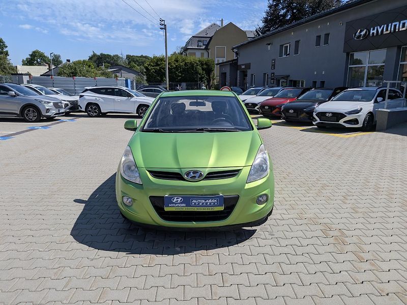 Hyundai i20 57 kW, KLIMA, NOVÁ STK - fotka 2 z 16