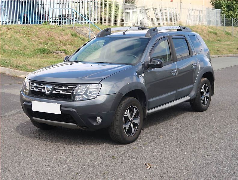 Dacia Duster (2017) 1.6 SCe, ČR,1.maj, Serv.kniha - fotka 2 z 17