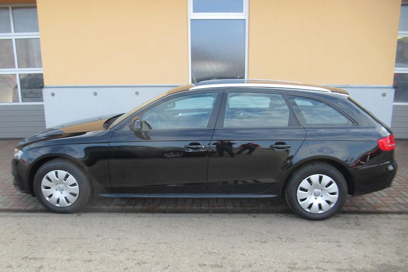 Audi A4 2.0 TDi AUT. KLIMA *AUTOMAT* - fotka 6 z 18