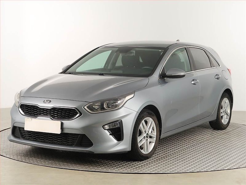 Kia Ceed (2019) Gold 1.6 CRDi, Automat - fotka 2 z 18