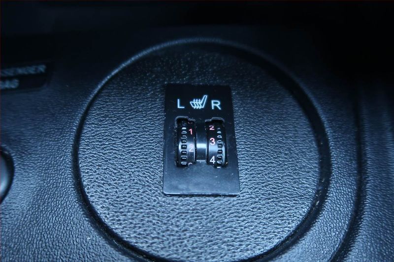 Seat Leon (2012) 1.4 TSI, Serv.kniha, Navi - fotka 19 z 22