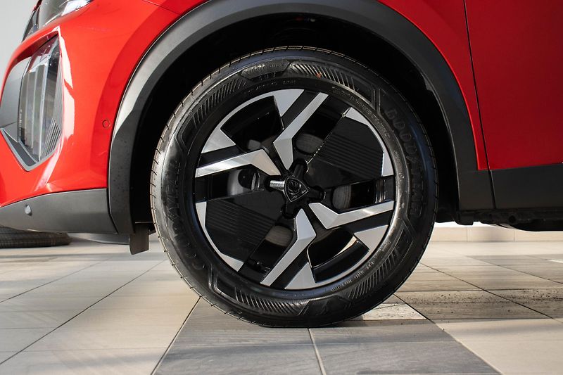 Peugeot 2008 (2026) ALLURE Turbo 100 MAN6 - fotka 16 z 16