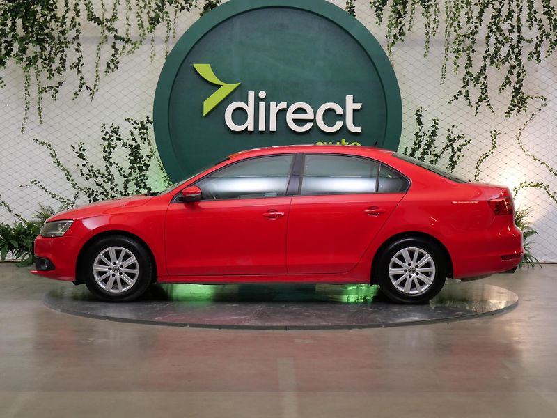 Volkswagen Jetta - fotka 3 z 21