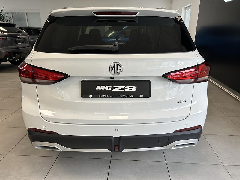 MG ZS (2026) 1,5 HEV 145kW Emotion - fotka 4 z 8