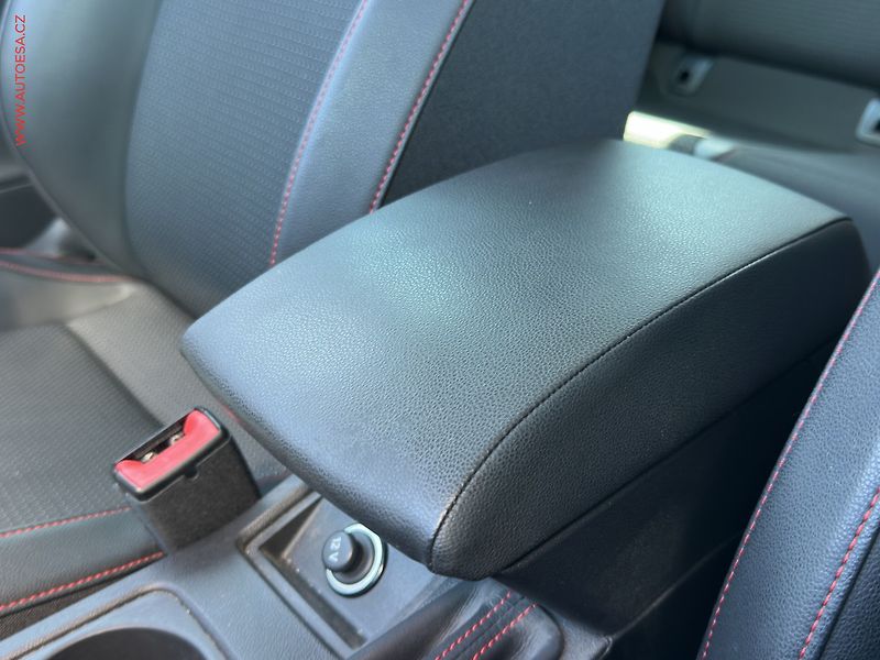 Seat Leon (2015) 1.4 TSi, ČR, FR - fotka 18 z 20
