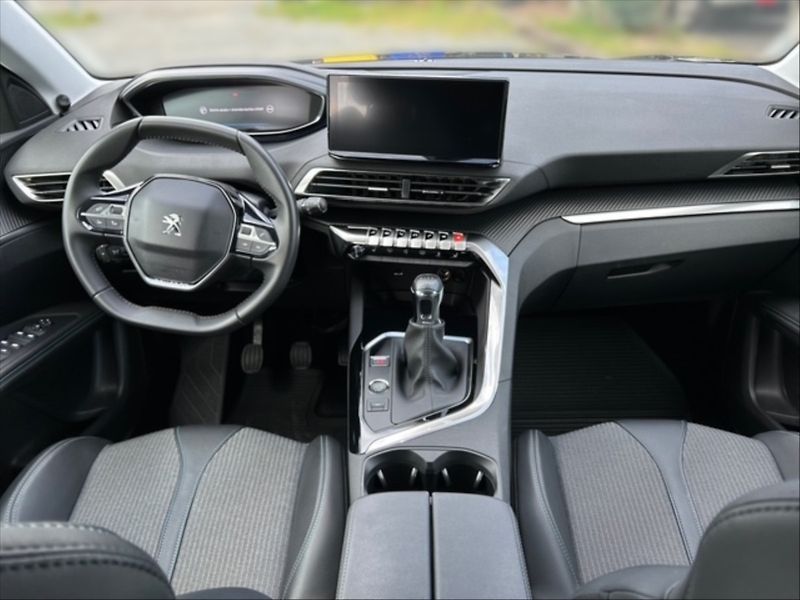 Peugeot 3008 1,5 bHDi 130 Allure - fotka 9 z 11
