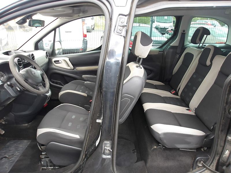 Citroën Berlingo 1,6HDi 2xŠOUPAČKY ! - fotka 18 z 29
