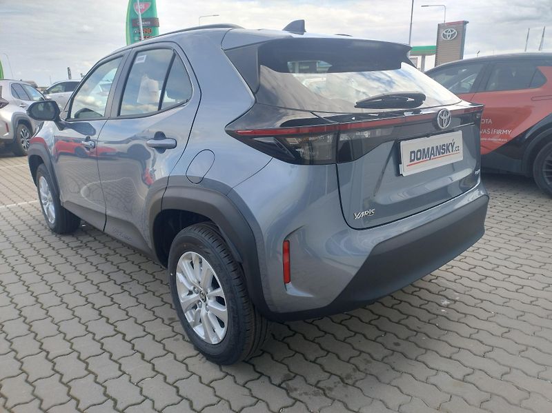 Toyota Yaris Cross (2026) 1.5 FHEV Comfort Winter - fotka 3 z 12
