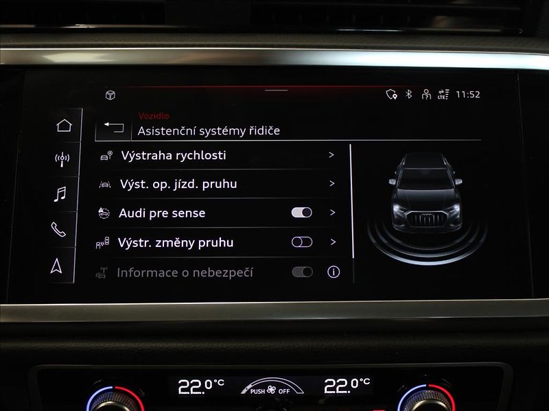 Audi Q3 2,0 TDi S-Line 54tkm. 1.maj.ČR - fotka 11 z 24
