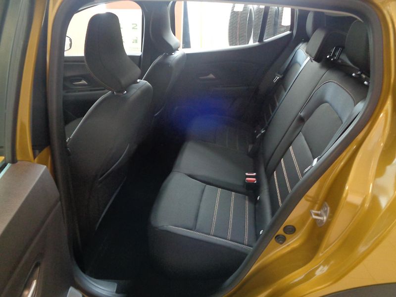 Dacia Sandero (2026) Stepway Expression TCe 110     - fotka 7 z 12