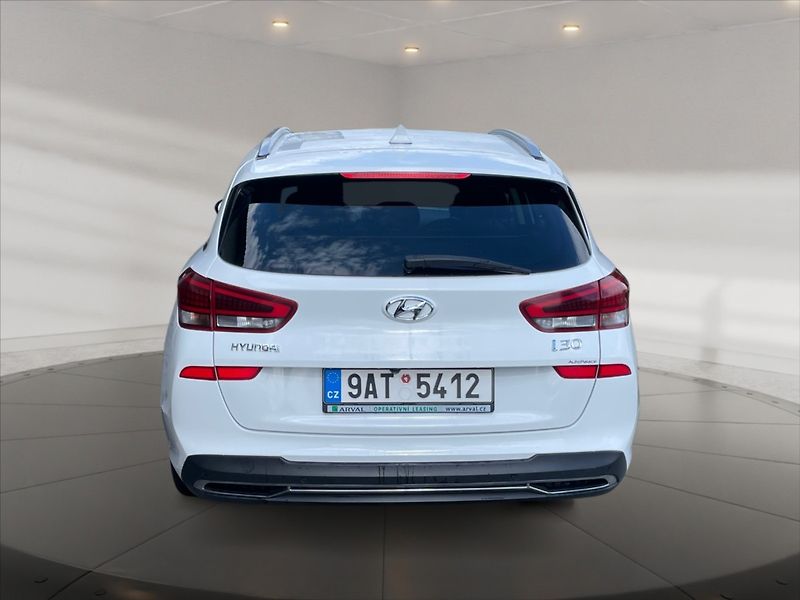 Hyundai i30 1,5 T-GDI Style - fotka 5 z 11
