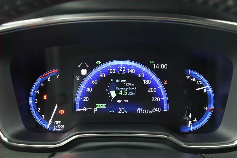 Toyota Corolla (2021) Comfort 1.8 Hybrid - fotka 10 z 15