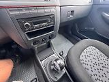 Škoda Fabia (2006) 1,4i 55 KW KILOMETRY TAŽNÉ - náhled 23