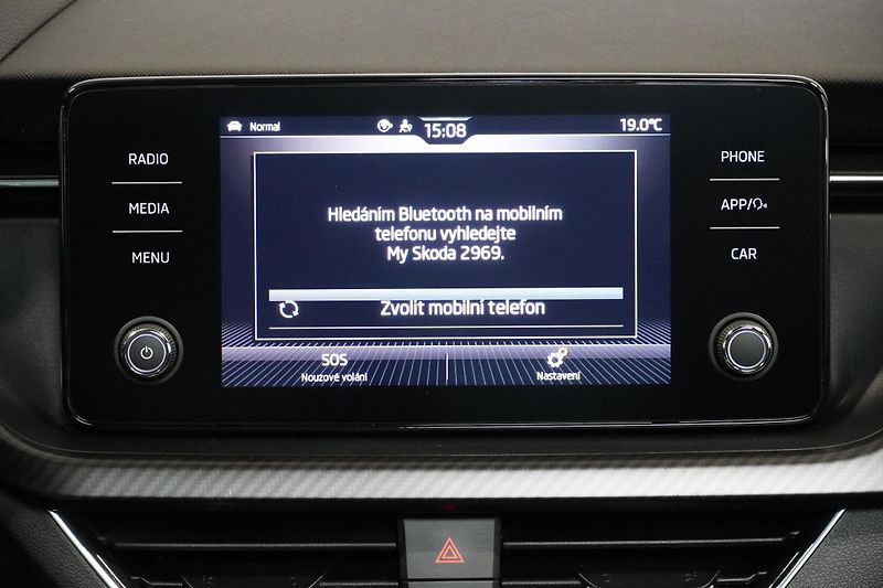 Škoda Scala 1.0TSI 81kW,1MAJ,ČR,KAMERA,TAŽ - fotka 26 z 32