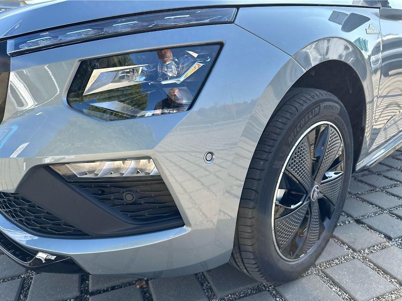 Škoda Kamiq (2027) 1,0 TSI 85 kW 7-stup. automat. - fotka 22 z 25
