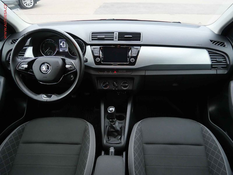 Škoda Fabia (2021) 1.0TSi, ČR, Ambition, AC - fotka 8 z 21