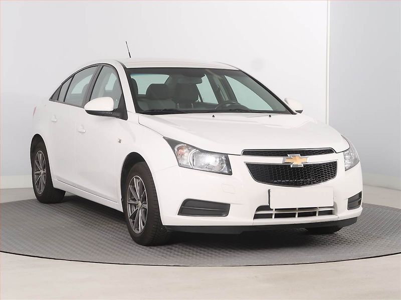 Chevrolet Cruze (2009) 1.6 i 16V, ČR,1.maj - fotka 1 z 16