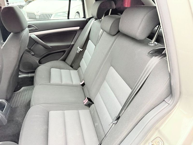 Škoda Octavia 1.9TDI 77kW - fotka 25 z 27