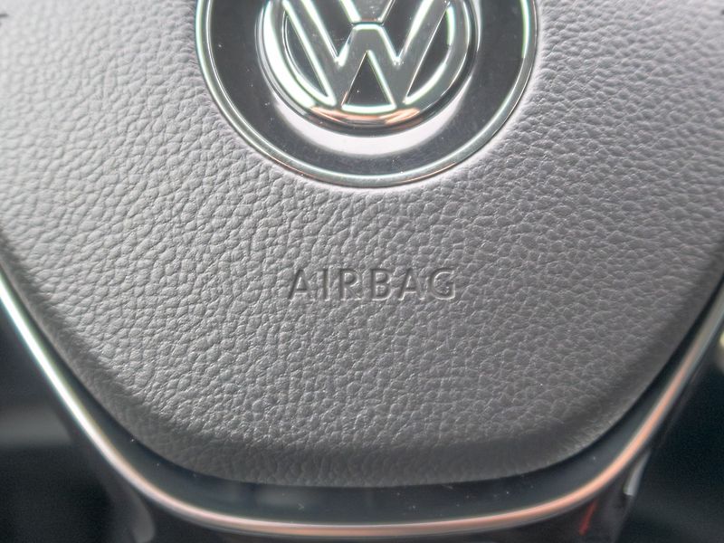 Volkswagen Golf Sportsvan (2017) 1.4TSI 110KW DSG – NAVI - fotka 37 z 50