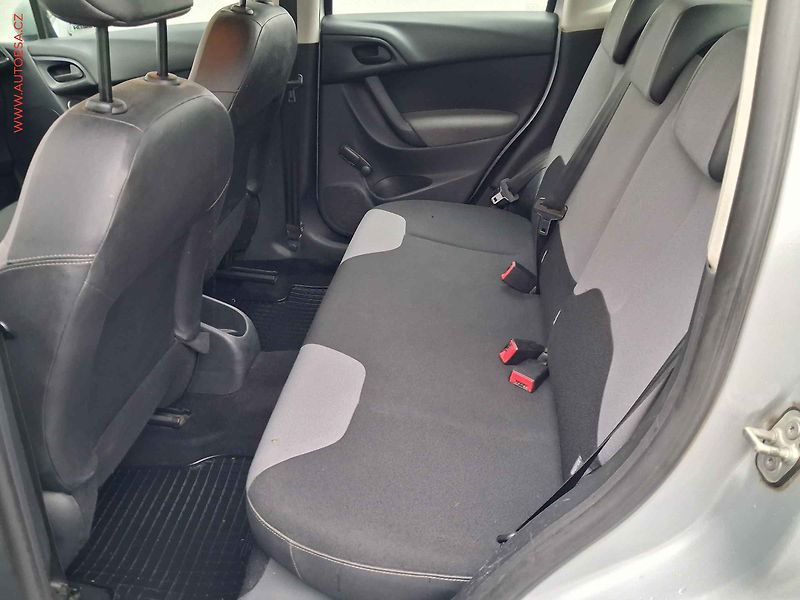 Citroën C3 (2015) 1.2 i, AC, STK1/28 - fotka 10 z 14
