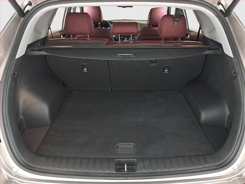 Hyundai Tucson (2016) Premium 1.7 CRDi, Automat, ČR - fotka 14 z 23