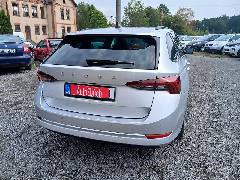 Škoda Octavia 2.0 TDI,STYLE INDIVIDUAL - fotka 14 z 58