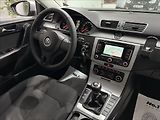 Volkswagen Passat 1,6   TDI 77KW VÝHŘEV TAŽNÉ - náhled 17