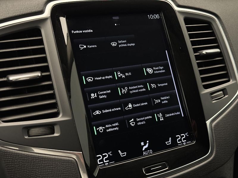 Volvo XC90 D5 AWD MOMENTUM PRO  - fotka 34 z 50