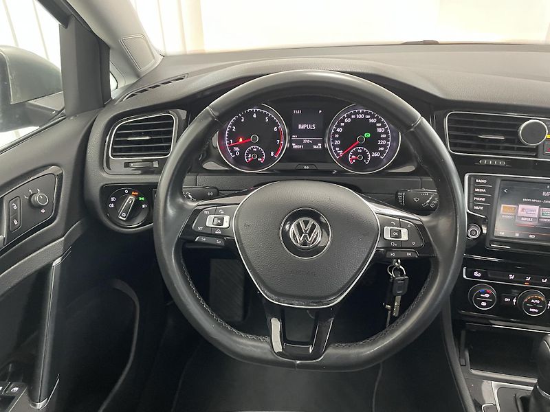 Volkswagen Golf 1.4 TSi HL DSG ČR 1.MAJ. SER. - fotka 21 z 24