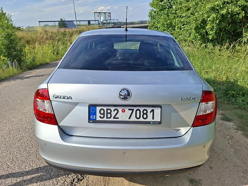 Škoda Rapid (2013) 1.2 TSI, první majitel, +zimní - fotka 4 z 24