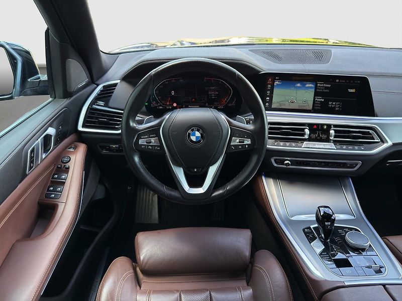BMW X5 xDrive30d - fotka 11 z 23